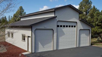 3-Bay-Detached Garage